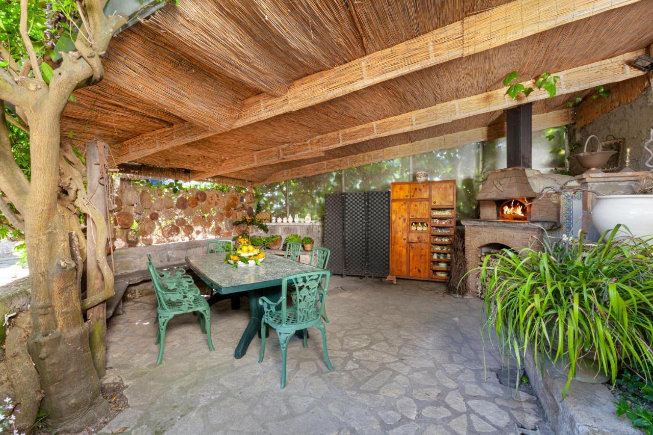 Villa Maresca B&B ピアーノ・ディ・ソッレント エクステリア 写真