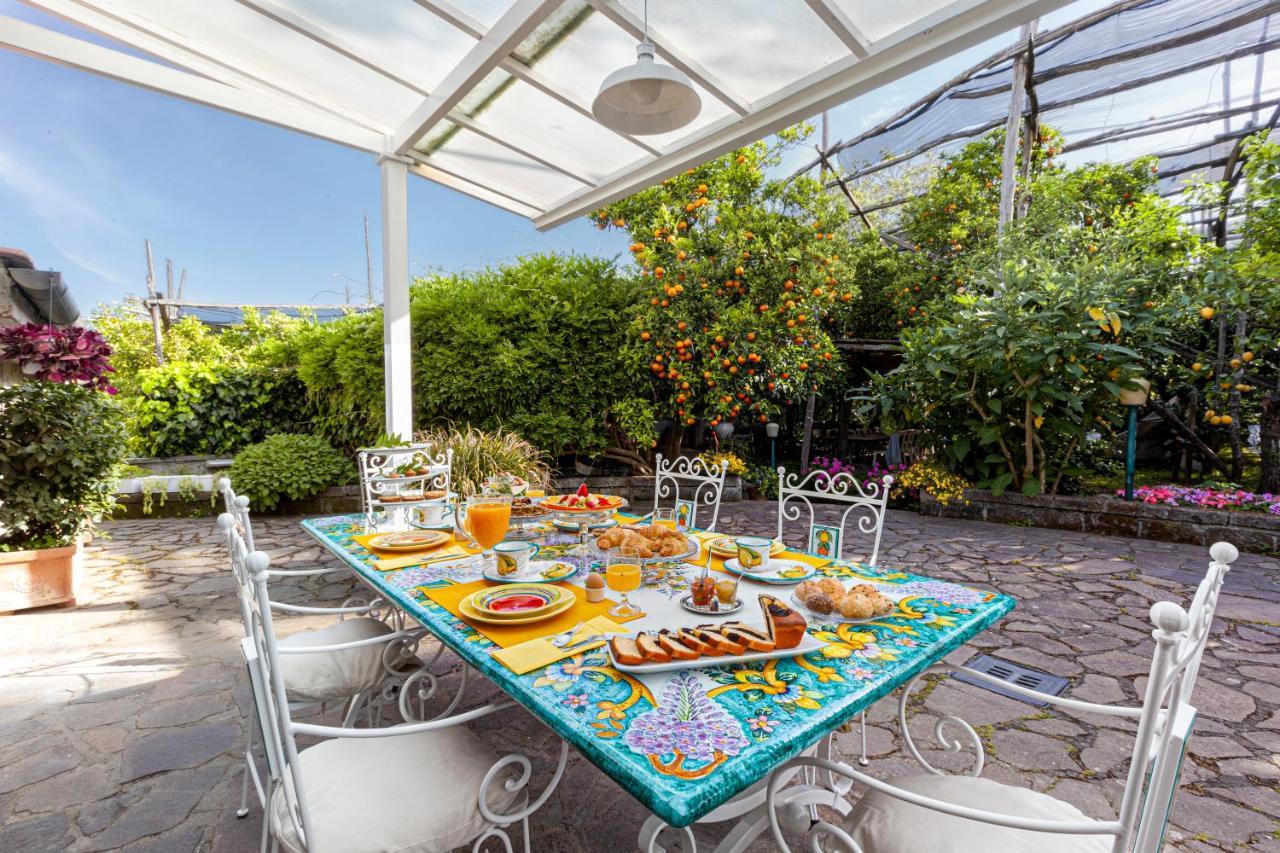 Villa Maresca B&B ピアーノ・ディ・ソッレント エクステリア 写真