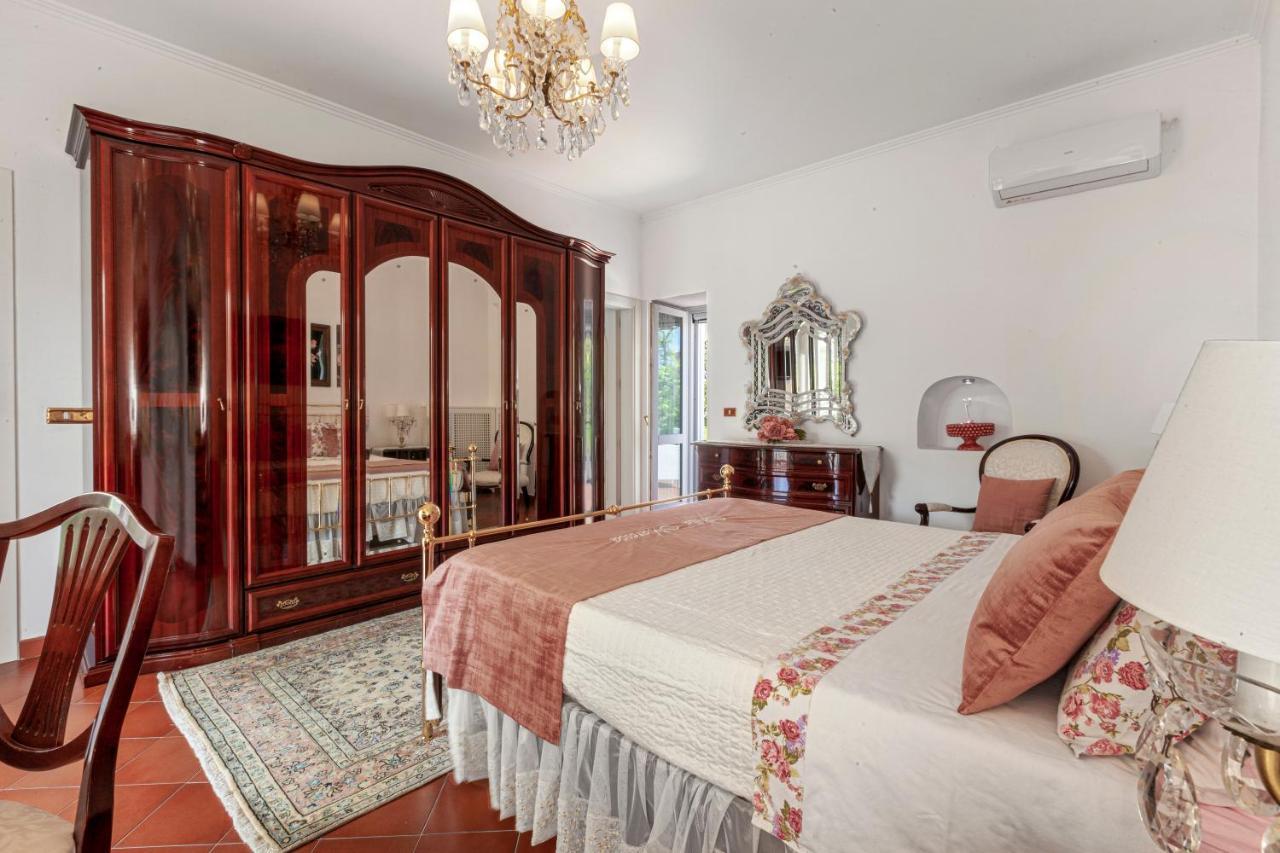 Villa Maresca B&B ピアーノ・ディ・ソッレント エクステリア 写真