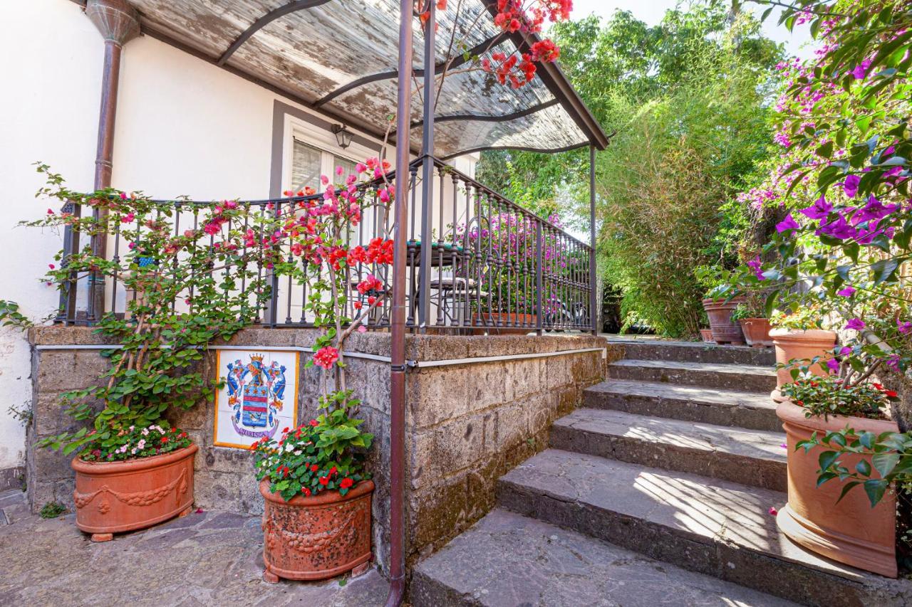 Villa Maresca B&B ピアーノ・ディ・ソッレント エクステリア 写真